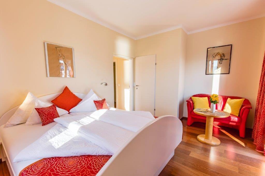 וילאך Das Moser - Hotel Garni Am See (Adults Only) מראה חיצוני תמונה