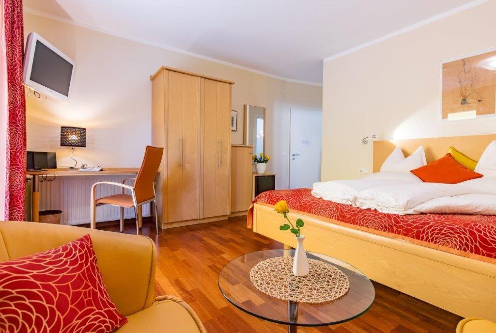 וילאך Das Moser - Hotel Garni Am See (Adults Only) מראה חיצוני תמונה