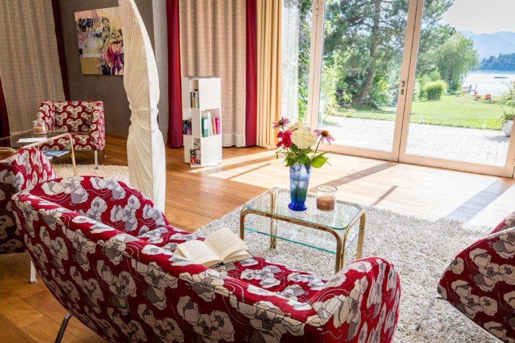 וילאך Das Moser - Hotel Garni Am See (Adults Only) מראה חיצוני תמונה