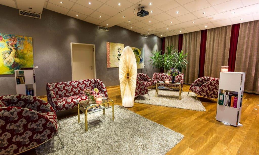 וילאך Das Moser - Hotel Garni Am See (Adults Only) מראה חיצוני תמונה