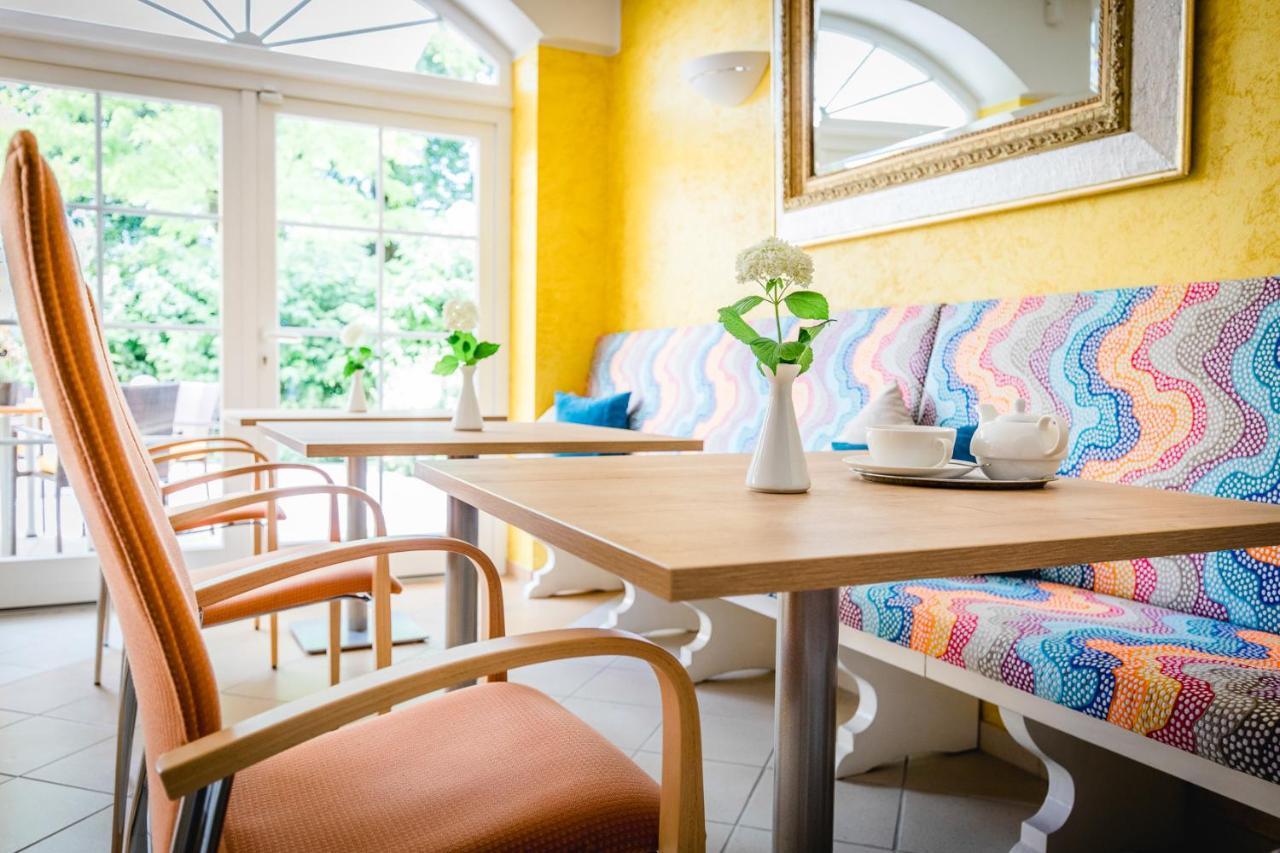 וילאך Das Moser - Hotel Garni Am See (Adults Only) מראה חיצוני תמונה